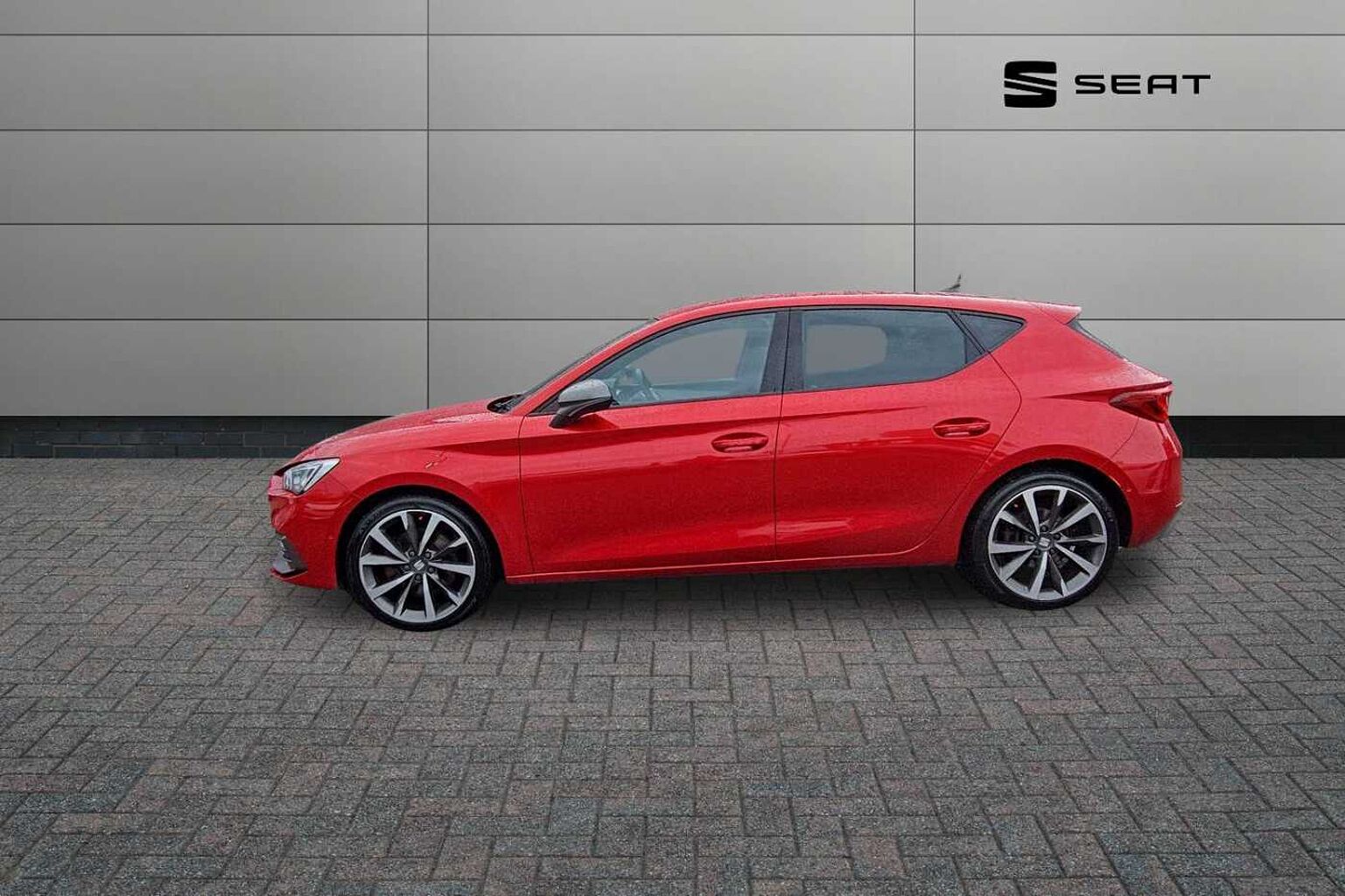 SEAT Leon 2.0 TSI EVO FR Sport 5dr DSG
