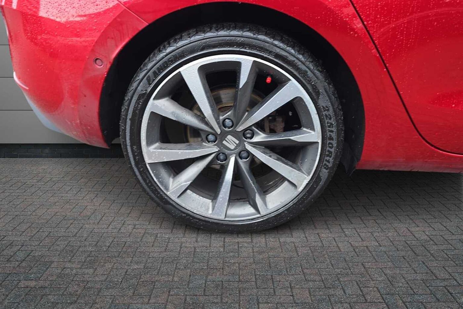 SEAT Leon 2.0 TSI EVO FR Sport 5dr DSG